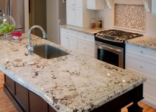 Стол из гранита